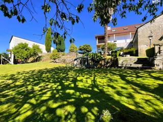 Casa en Amoeiro