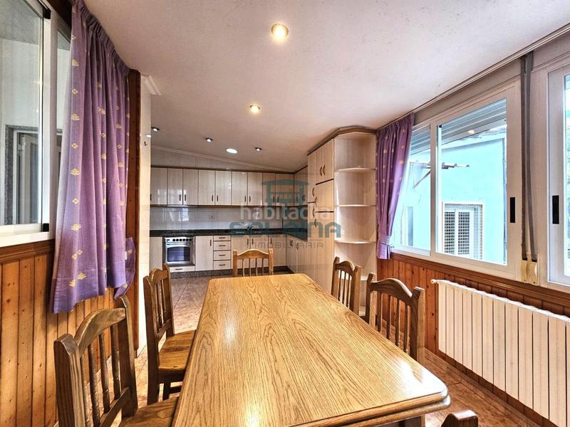 Foto 2bee6660-6f39-4624-b408-afa204280d29. Casa con riscaldamento parcheggio in Ribadavia