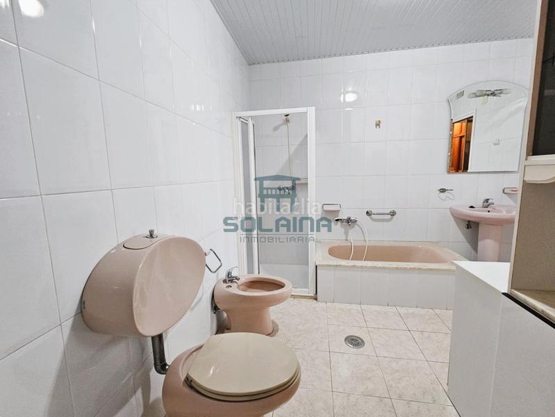 Foto a5d76a38-fc1d-4373-aa36-448cb3f134fc. Casa con riscaldamento parcheggio in Ribadavia