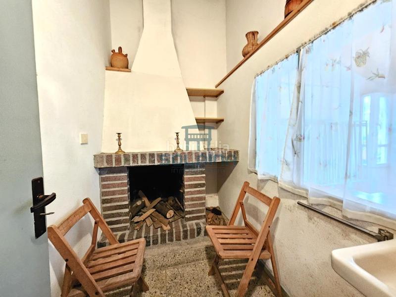 Foto afb16524-1473-4543-ba38-0ce556d95246. Casa con riscaldamento parcheggio in Ribadavia