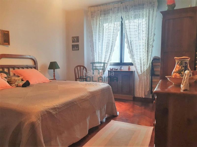 Foto b5bda2c5-3561-40db-8d95-8d104fc43d8c. Appartamento con riscaldamento parcheggio in Centro Ourense