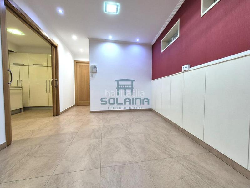 Foto d4e19b7c-ce25-483a-89e9-690d4ba8f12c. Piso en Centro Ourense