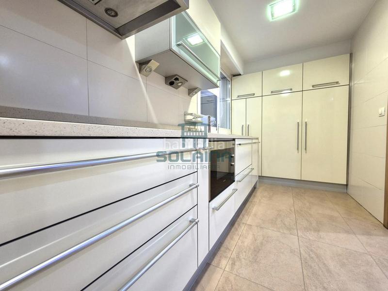 Foto e1f6b19f-3bea-4a50-bff5-acde582935b5. Piso en Centro Ourense