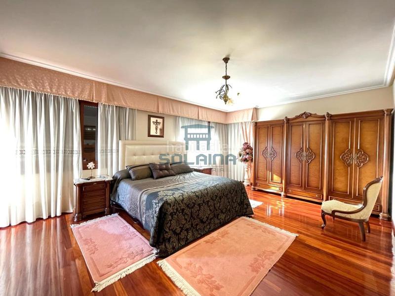 Foto 6c9bdb1f-ce5f-4022-a823-9ff149aa609d. Casa con riscaldamento parcheggio in A Carballeira Ourense