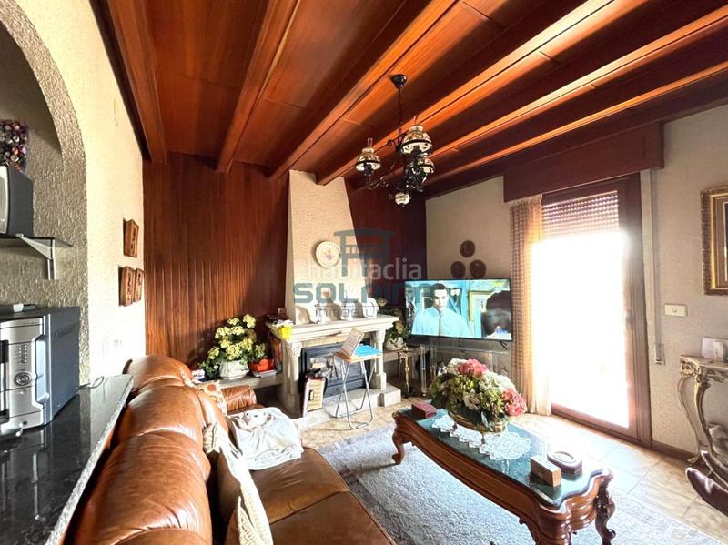 Foto f0e90472-0390-47b1-852e-318c616b50cf. Casa con riscaldamento parcheggio in A Carballeira Ourense