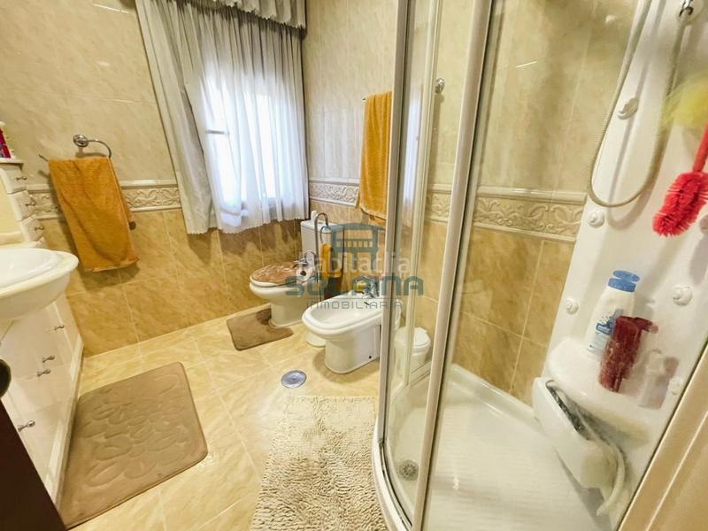 Foto 1deaa152-0fa9-4c02-9f2e-4b9653216f3b. Haus mit heizung parking in A Carballeira Ourense