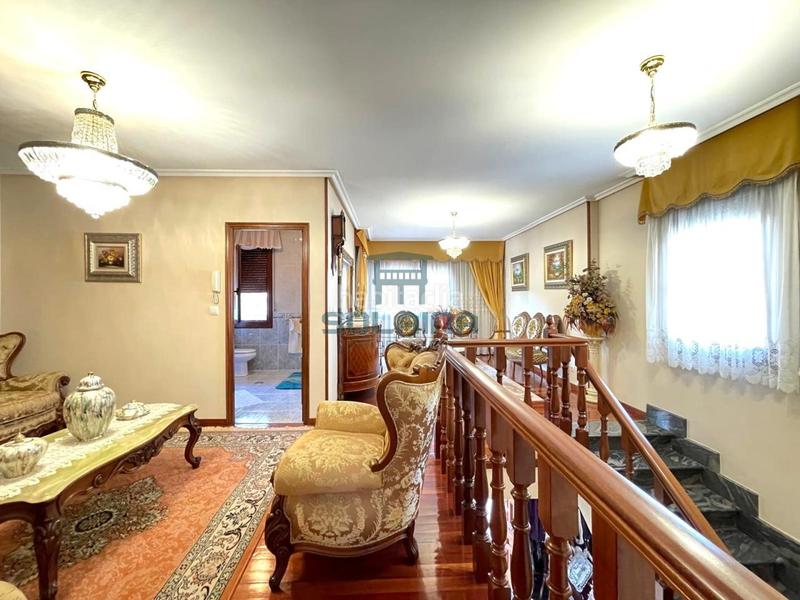 Foto bc58dbf1-b321-4ac2-80a3-67f118a54611. House with heating parking in A Carballeira Ourense