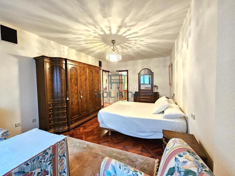 Foto 292bd1e7-0bc5-485e-b3ae-4473b5a8f5e0. Appartement avec chauffage parking dans Centro Ourense