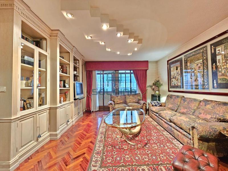 Foto 5f78706c-8481-4169-9b7d-15f88e245618. Appartement avec chauffage parking dans Centro Ourense