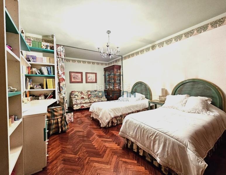 Foto a9aa5899-4c87-4b84-a1ef-bf9e897adf9c. Flat with heating parking in Centro Ourense