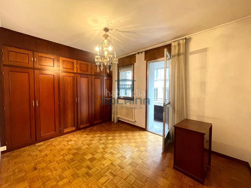 Foto 06b5ebb2-a619-4228-914b-995fcbf67abe. Piso en Centro Ourense