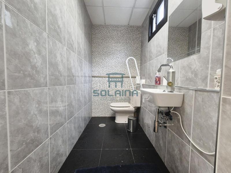Foto 3ace2d00-0918-4c24-a9e3-67ddf6ffb96e. Alquiler local comercial en San Francisco Ourense