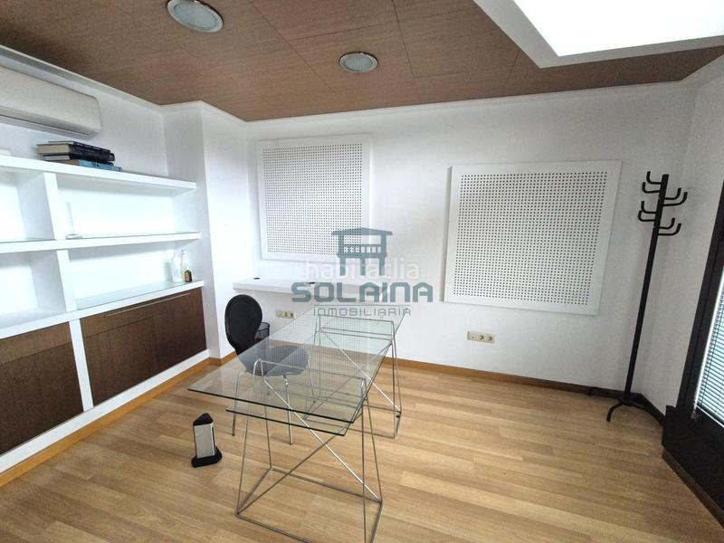 Foto cd5e3994-b312-4733-bd9b-8044188f7825. Alquiler local comercial en San Francisco Ourense
