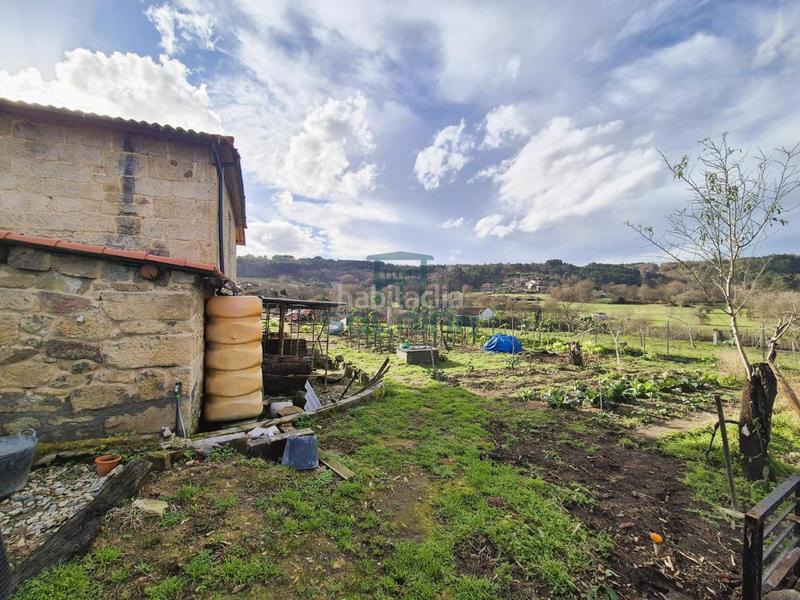 Foto 94ec8fc3-287b-4fdb-8cb8-4c5b929fb62f. Haus mit heizung in Coles