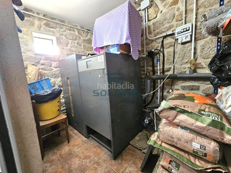 Foto 0890e996-d89a-4706-bb2e-a30e116a8ce8. Mas avec chauffage dans Piñor