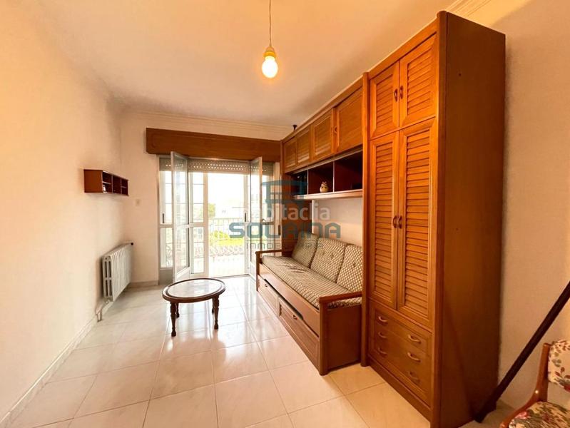 Foto 09ae0d68-8ee1-420f-a6f3-bbe144fcea43. Chalet en San Cibrao das Viñas