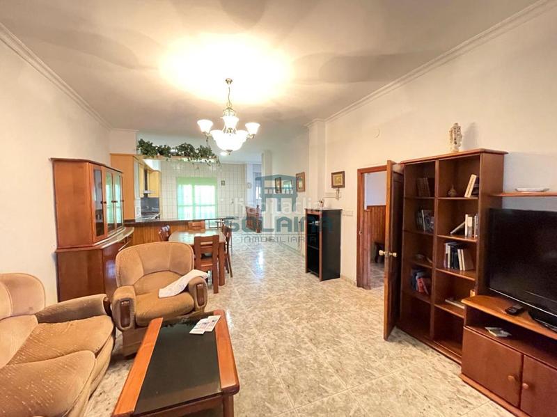 Foto 57d6dd83-f1c8-4760-804b-c991c2fb1e4c. Chalet en San Cibrao das Viñas