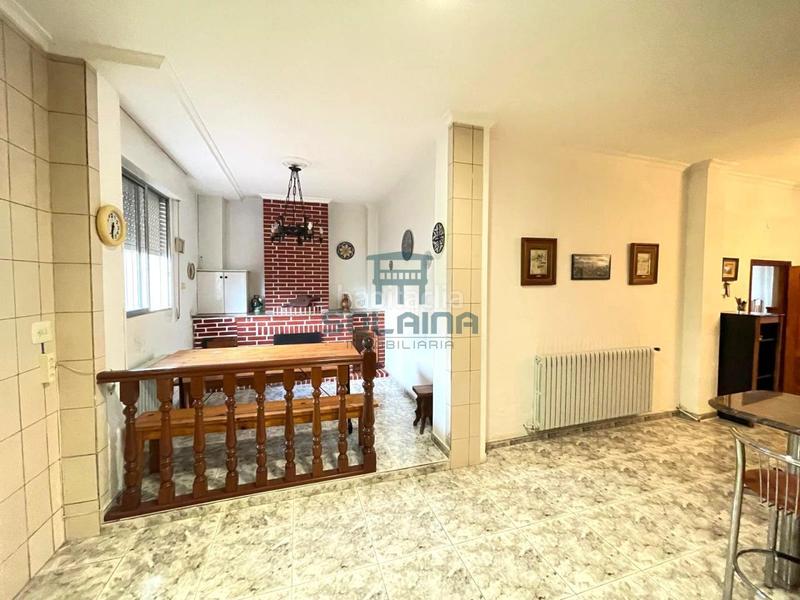 Foto 667ca07c-f834-4d77-84ec-693364415a2c. Chalet en San Cibrao das Viñas