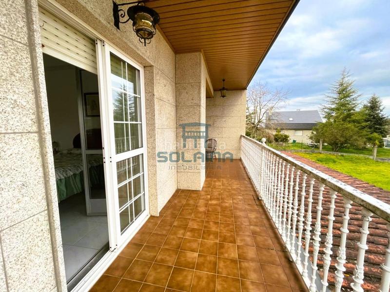 Foto ac1f7b5b-b50b-4840-8f02-e5550c7177e2. Chalet en San Cibrao das Viñas