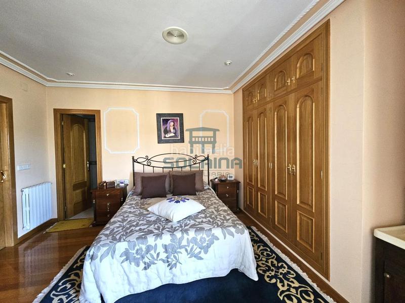 Foto 273de69d-c9b2-4b8d-a758-23b0b8266186. Chalet with heating parking in Mariñamansa Ourense