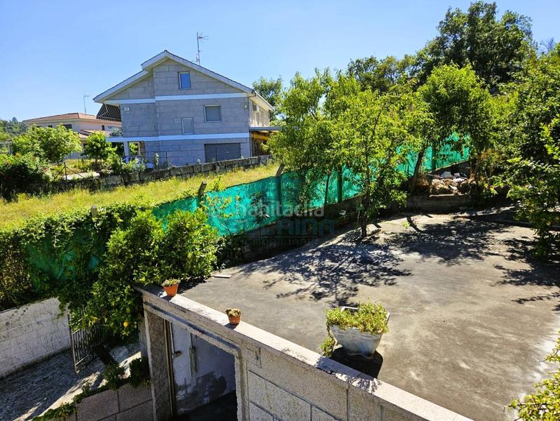 Foto e8b1eaa5-8eef-40ba-aa54-1c8907ca72d8. Chalet with heating parking in Mariñamansa Ourense