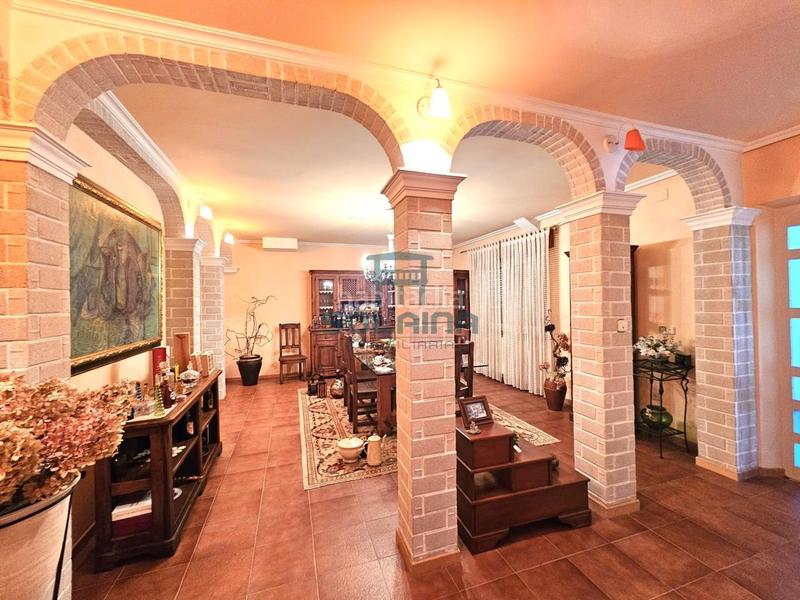 Foto 486d56b0-de26-4c15-9a16-06777f72762a. Chalet en Mariñamansa Ourense