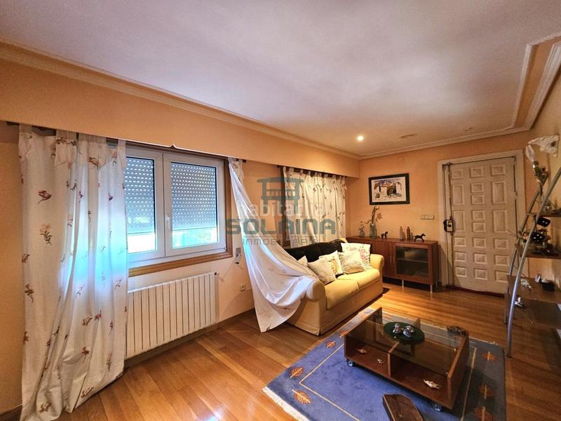 Foto 8213ac77-34c4-4a35-8e0f-9d1defbbe112. Chalet en Mariñamansa Ourense