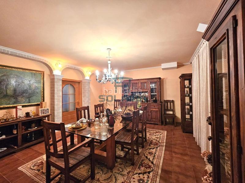 Foto 882f3ad8-6e29-43c4-875f-4f37e9fae650. Chalet avec chauffage parking dans Mariñamansa Ourense