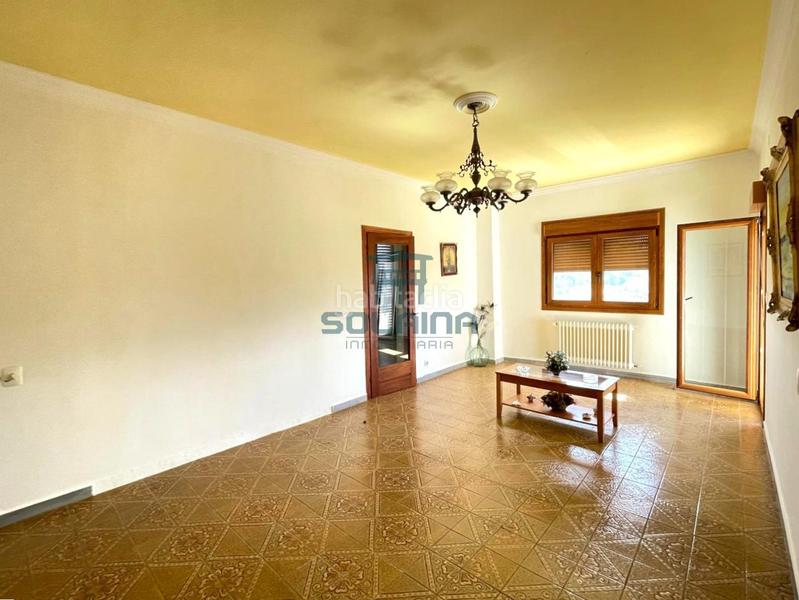 Foto b766f611-5a54-4400-9f4d-3998527a2658. Casa en Barbadás