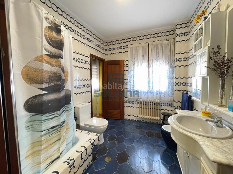 Foto f0163aa6-f89a-4927-95e6-460196254b08. Casa en Barbadás