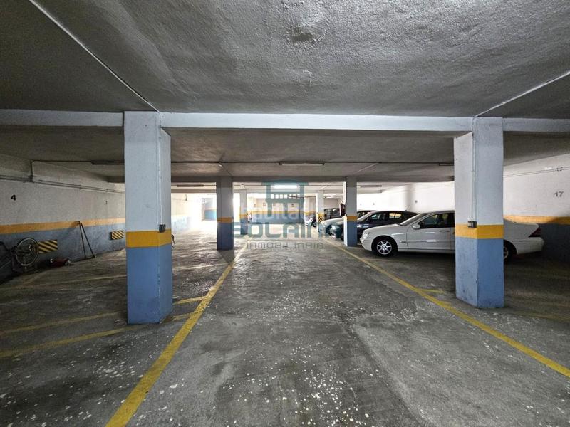 Foto cf57e5c4-c431-492c-8638-2843c772e4e8. Alquiler parking coche en Centro Ourense