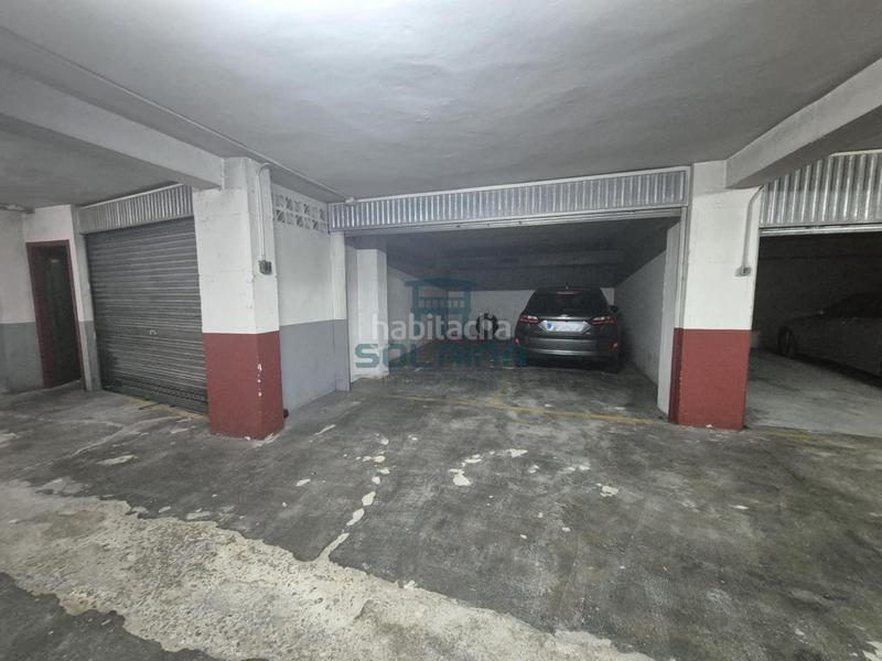 Foto b028b1f0-57b9-429a-bb22-6e84a794881c. Alquiler parking coche en Centro Ourense