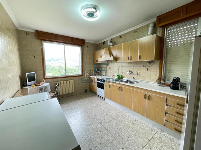 Foto 048ec431-7595-4298-ad1d-fb6b73726ee4. Casa en As Lagoas Ourense