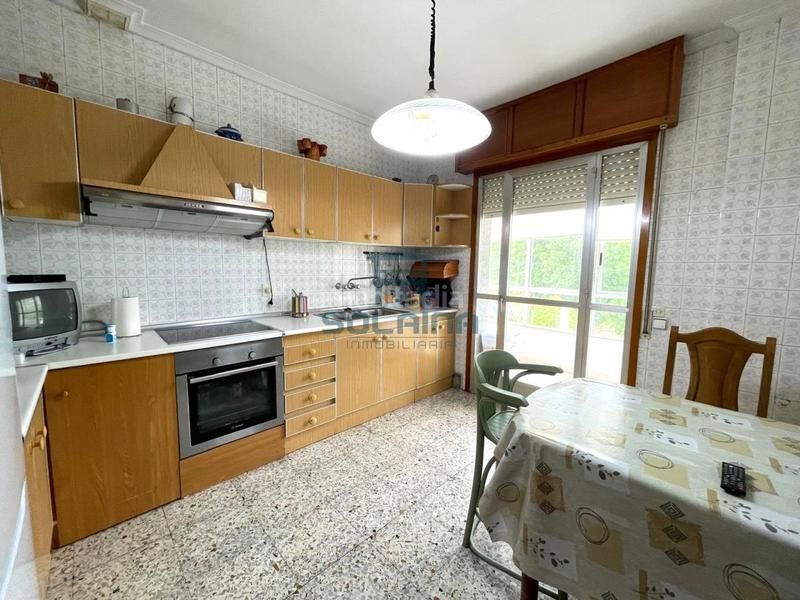 Foto 2ad5153e-e717-4646-9e73-58d01b865213. Casa en As Lagoas Ourense