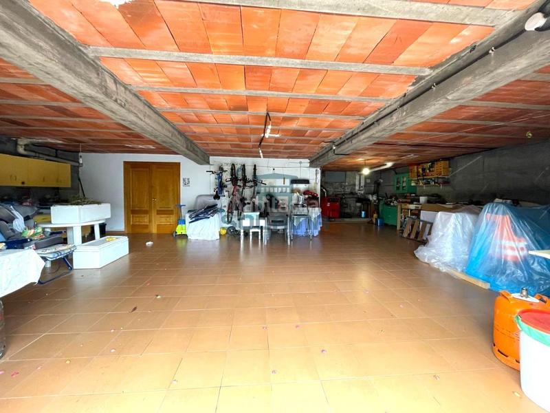 Foto 65a7aad9-8c26-4bf5-8df7-26fecf8bb6cc. Casa en As Lagoas Ourense