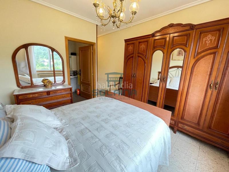 Foto 7225c990-b2aa-4504-9ac1-18518b301283. Casa en As Lagoas Ourense