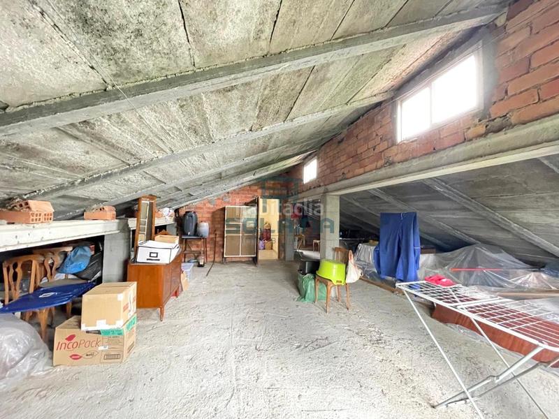 Foto 9894a8f9-89e4-488a-8b2d-755d864a6c69. Casa en As Lagoas Ourense