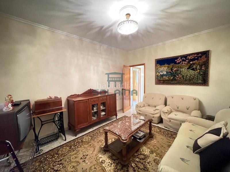 Foto 2b37adb6-5b18-4772-9a43-e1542ddc2f65. House with heating parking in As Lagoas Ourense