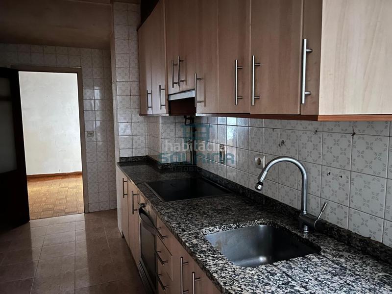 Foto d4336847-5097-43e6-934a-ffeed605dcc2. Pis a Ribadavia