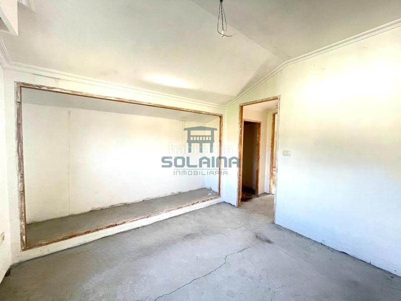 Foto da5bf247-eb73-4ff5-b3f2-64e0c81ea148. Chalet with parking in San Cibrao das Viñas