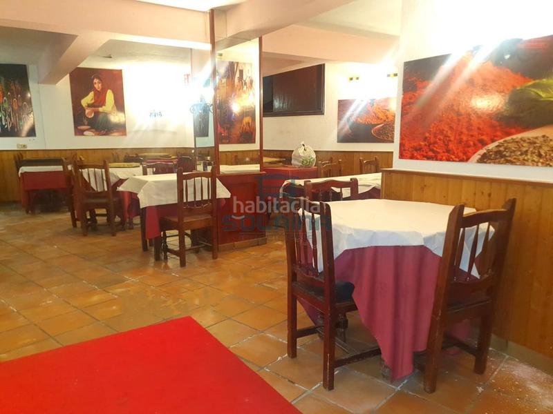 Foto 0004ecca-0b2f-4b78-b65c-f1844f269fb0. Alquiler local comercial en Centro Ourense