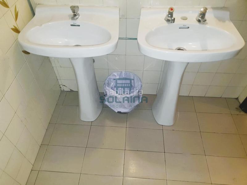 Foto fada3fd2-b117-480b-9b33-15c10b6293d9. Affitto locale commerciale in Centro Ourense