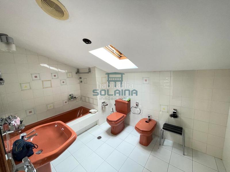 Foto 0c1f656b-db96-4e2e-9637-57c4443d0131. Chalet with heating pool in Esgos