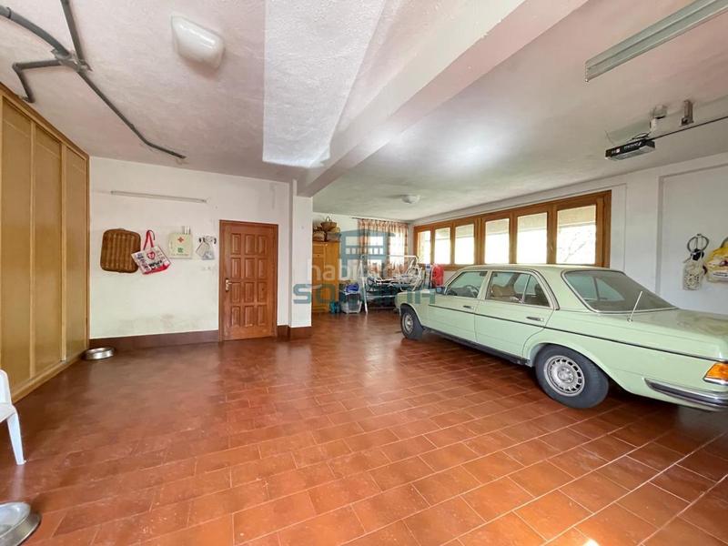 Foto 2352d61e-2f16-42da-ae20-971212d307ad. Chalet with heating pool in Esgos