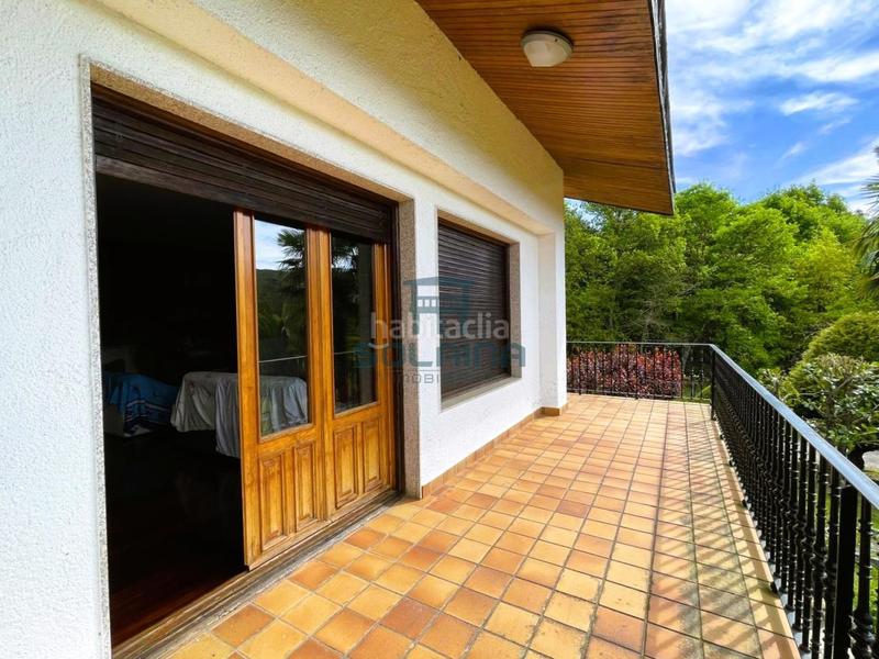 Foto b98dab6d-9a2d-490d-99f7-7be503195b57. Chalet with heating pool in Esgos