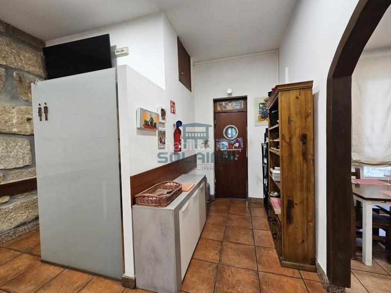 Foto e1a57432-293c-412a-bd8e-0f67d79da6f6. Lloguer local comercial a A Ponte Ourense