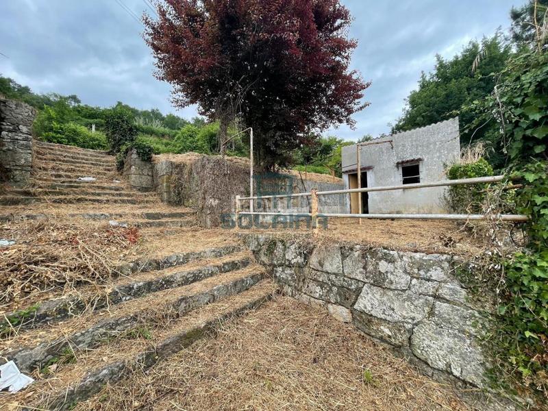 Foto 5d83cad2-1351-43e7-9173-d0005b11d57a. Terreny residencial a Punxín
