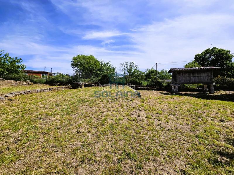 Foto 10df5859-aa63-452b-85b4-993534689cee. Casa a Peroxa (A)