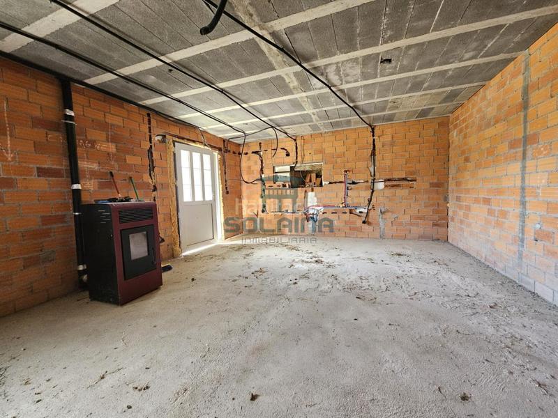 Foto 15544324-b6ef-42ac-90d5-2fd8ba8768bb. Casa a Peroxa (A)