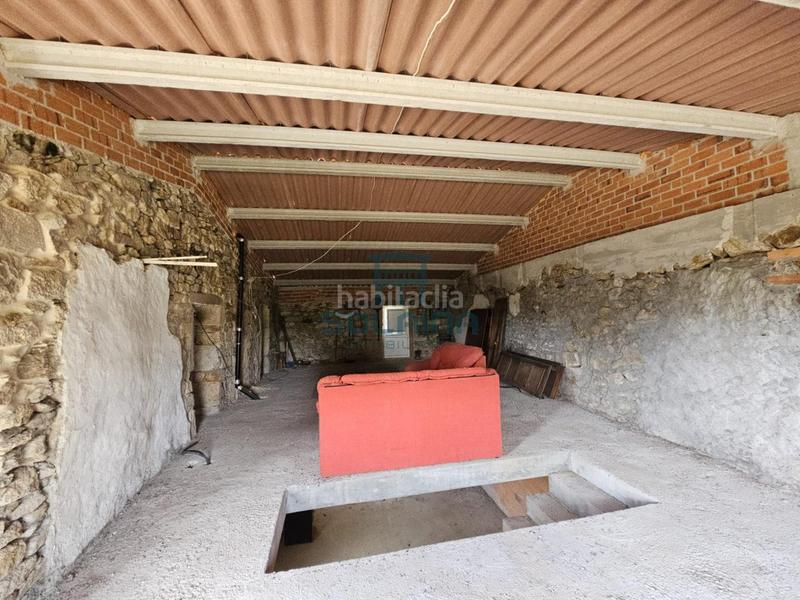 Foto 2ca56bf1-bc16-4fbd-906f-164462468a44. Casa a Peroxa (A)